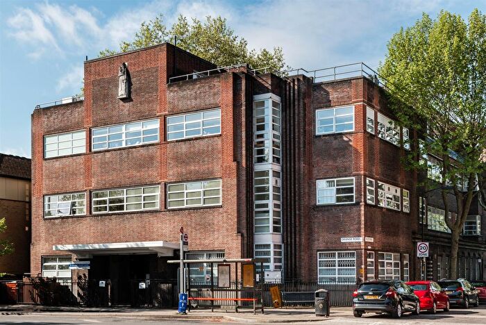 1 Bedroom Flat For Sale In Solarium Court, Bermondsey, SE1
