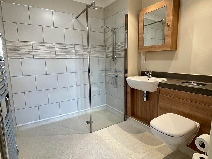 2 Bedroom Retirement Property For Sale In No. Village Centre, Richmond Villages Aston On Trent, Derbyshire, DE72