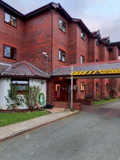 2 Bedroom Flat To Rent In Over 's, Marlborough Court, Vicars Cross Road, Chester, CH3