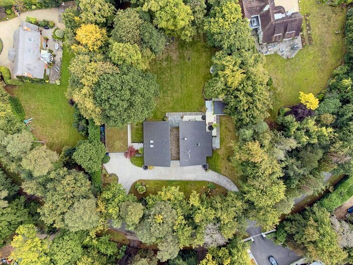 5 Bedroom Detached House To Rent In Stoke Wood, Stoke Poges, SL2