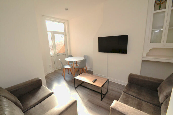 4 Bedroom Terraced House To Rent In Redruth Street, Rusholme, Manchester, M14