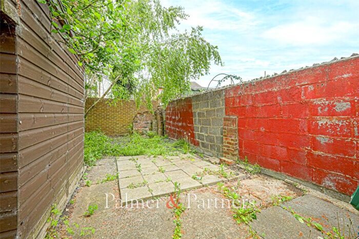 1 Bedroom Apartment To Rent In Port Lane, Colchester, Essex, CO1