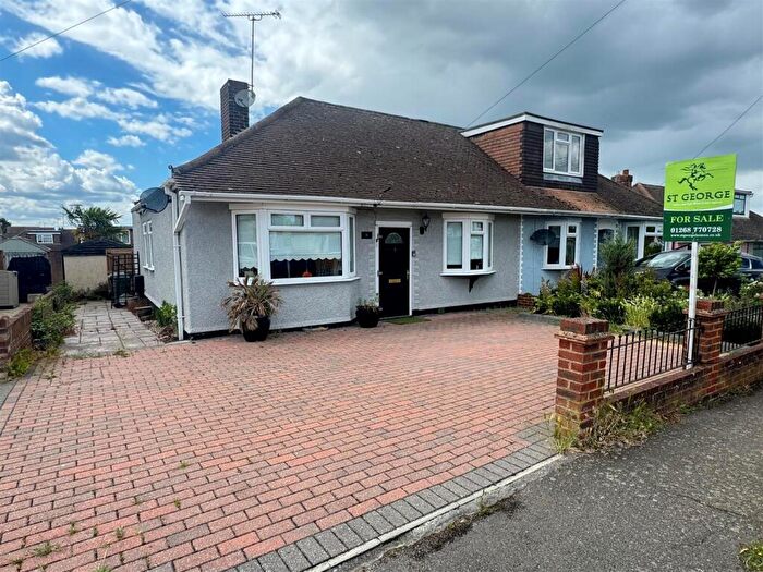 2 Bedroom Semi-Detached Bungalow For Sale In Danbury Road, Rayleigh, SS6
