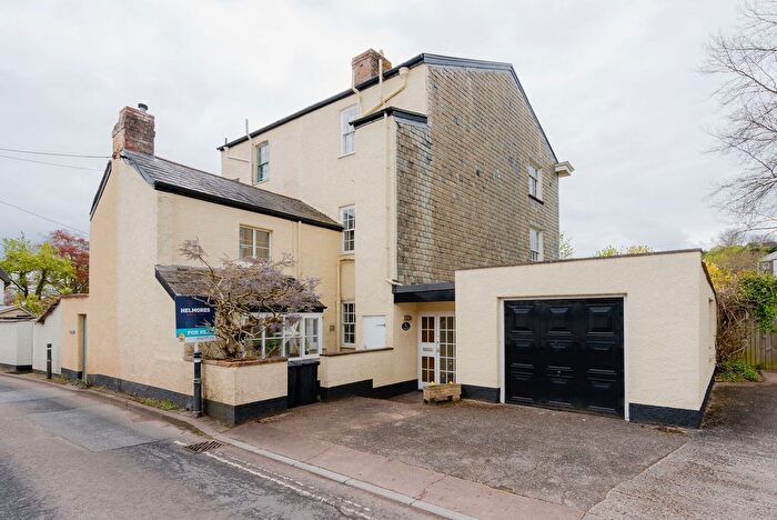 4 Bedroom End Terrace House To Rent In Belle Parade, Crediton, EX17