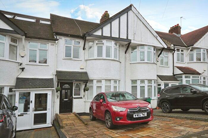3 Bedroom Terraced House For Sale In Selworthy Road, London, SE6