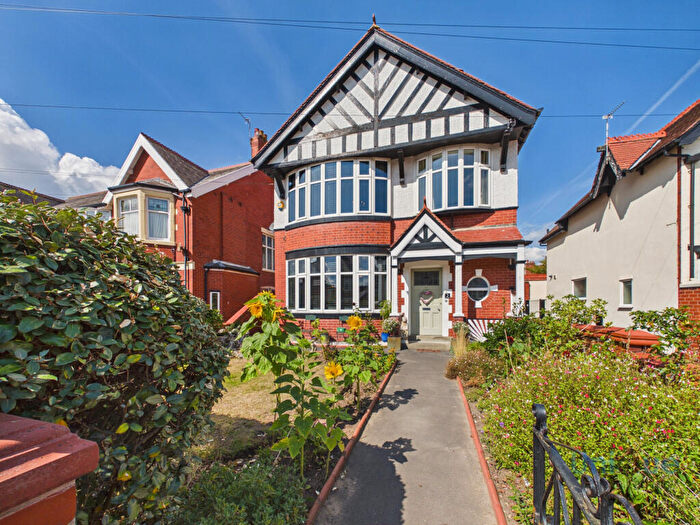 4 Bedroom Detached House For Sale In Riley Avenue, Lytham St. Annes, FY8