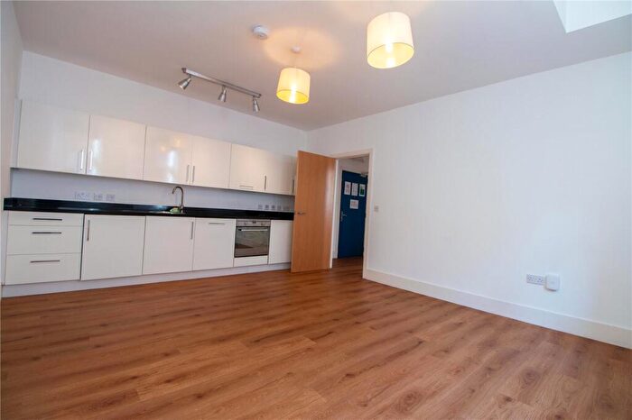 1 Bedroom Flat To Rent In Town Hall, Bexley Square, Salford, Manchester, M3