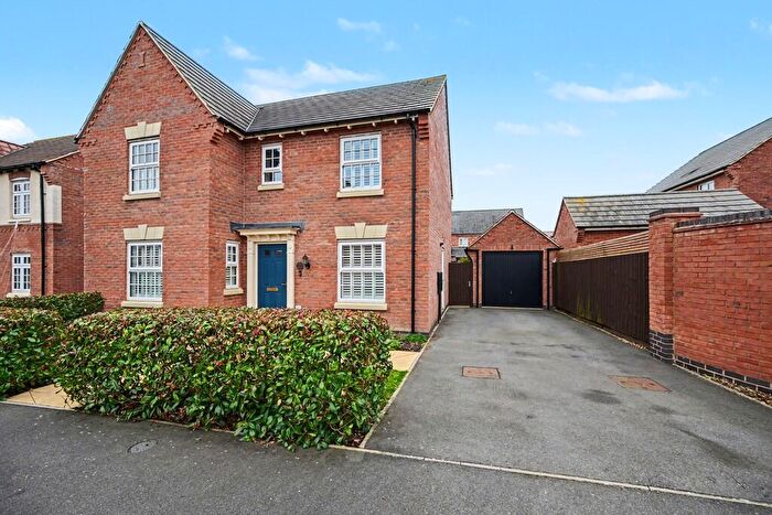 4 Bedroom Detached House For Sale In Angwin Avenue, Houlton, Rugby, CV23