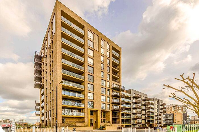 1 Bedroom Flat To Rent In Hydra House, Poplar, London, E14