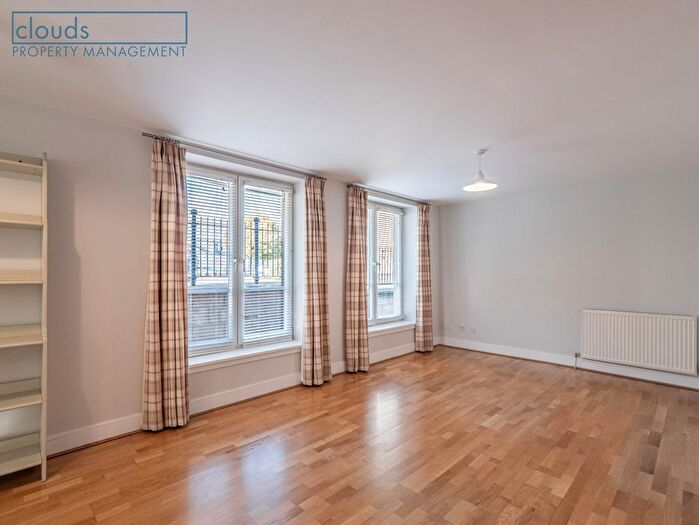 2 Bedroom Flat To Rent In Annandale Street, Bellevue, EH7