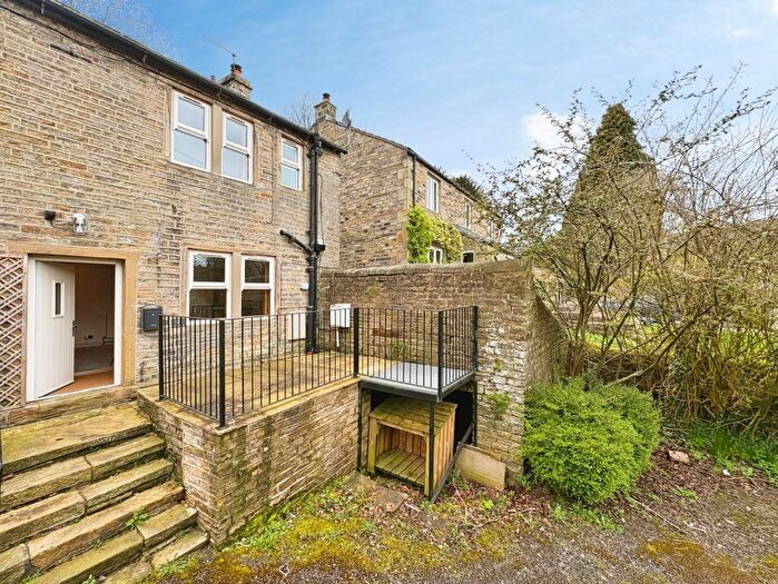 2 Bedroom Semi Detached House For Sale In Main Street, Cononley, BD20