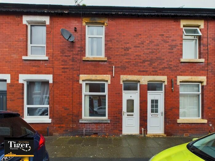 2 Bedroom Terraced House To Rent In Huntley Avenue, Blackpool, FY3