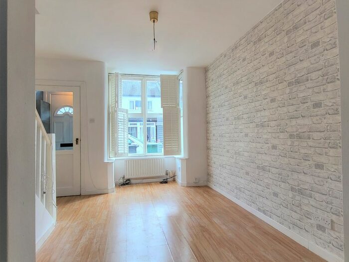 3 Bedroom Terraced House To Rent In Garfield Street, Watford, WD24