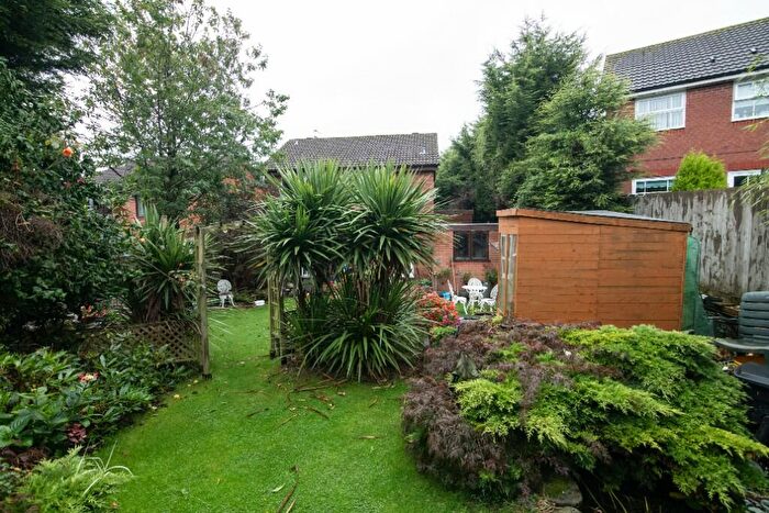 4 Bedroom Detached House For Sale In Barley Croft Stoke Heath Bromsgrove, B60
