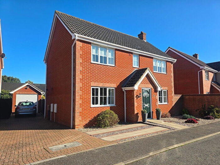 4 Bedroom Detached House For Sale In Tantallon Drive Attleborough, NR17
