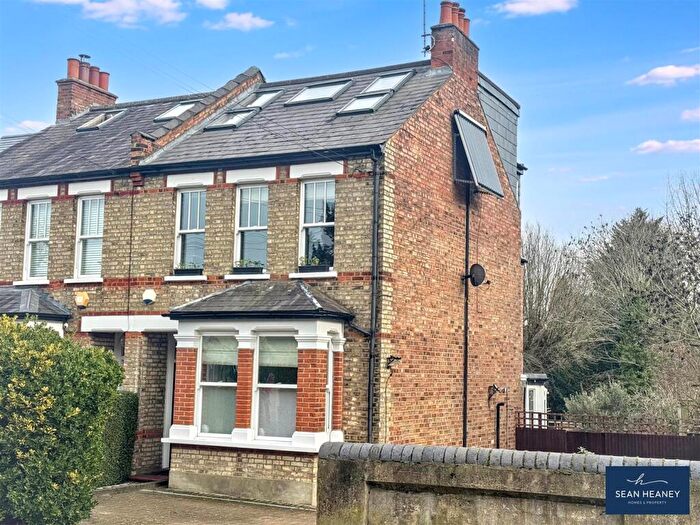 5 Bedroom Semi Detached House For Sale In Park Road, New Barnet, Barnet, EN4