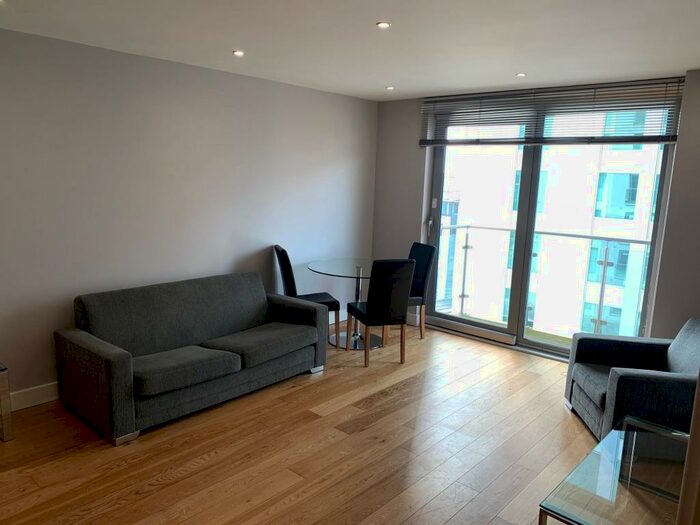 1 Bedroom Apartment To Rent In Bute Terrace, Cardiff, CF10