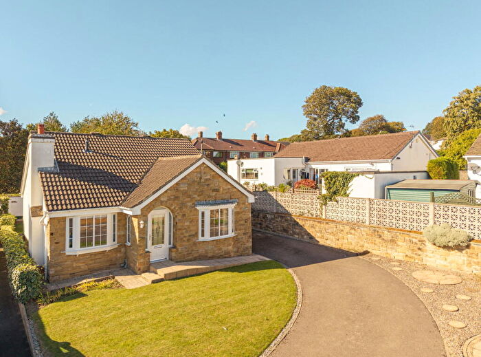 3 Bedroom Detached Bungalow For Sale In Manor Croft, Leeds, LS15