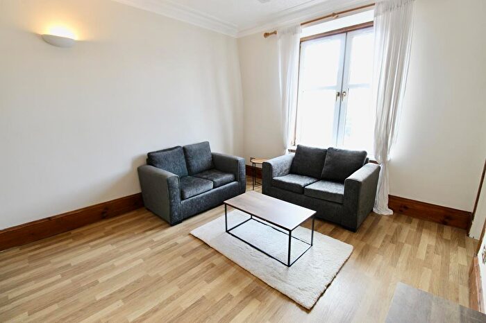 1 Bedroom Flat To Rent In King Street, Top Floor, Aberdeen, AB24