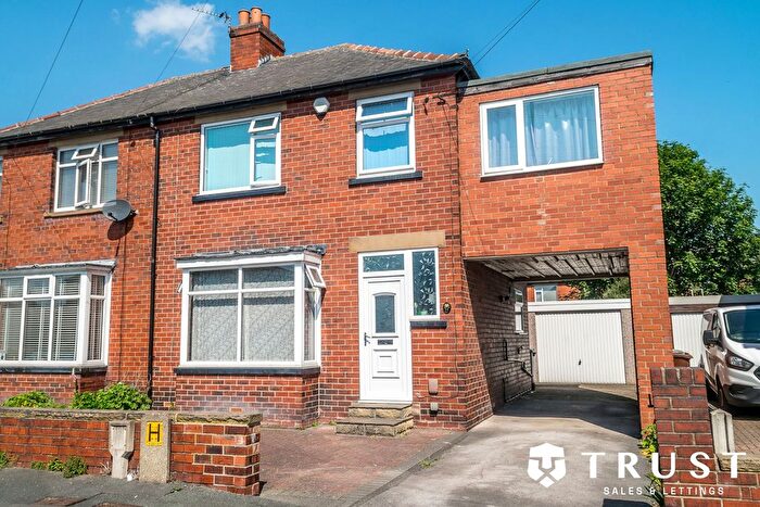 4 Bedroom Semi Detached House For Sale In Langdale Road, Dewsbury, WF12