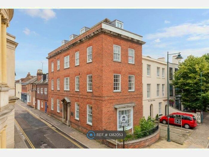 2 Bedroom Flat To Rent In Heritage House, Canterbury, CT1