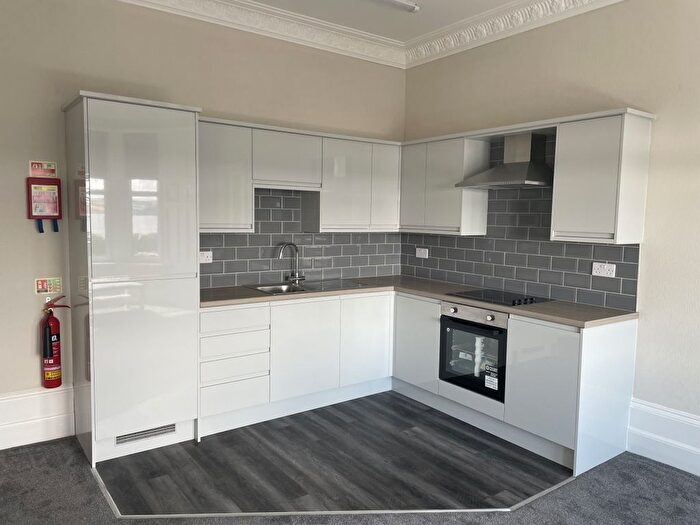 4 Bedroom Flat To Rent In Perth Road, Dundee, DD2