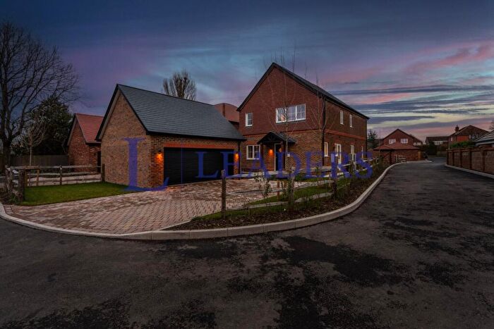 5 Bedroom Detached House For Sale In Hurtson Lane, Storrington, Pulborough, RH20