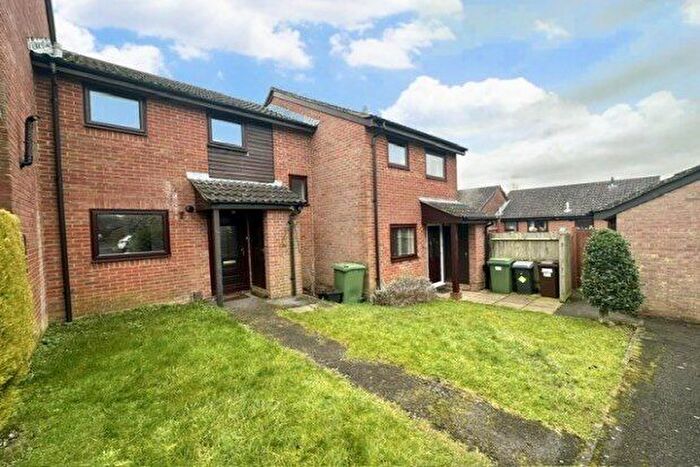 2 Bedroom Terraced House To Rent In Falcon View, Winchester, SO22