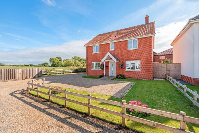 4 Bedroom Detached House For Sale In Sidings Drive, Eccles, NR16