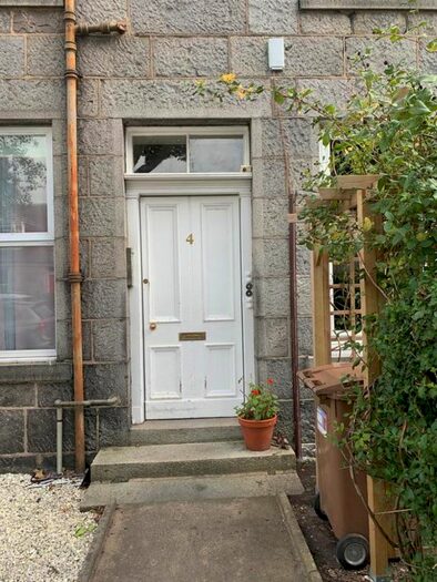 1 Bedroom Flat To Rent In Watson Street, Top Right Flat, AB25