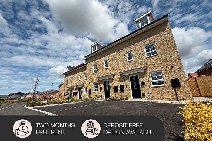 4 Bedroom Semi-Detached House To Rent In Laird Drive, Pres, PR26