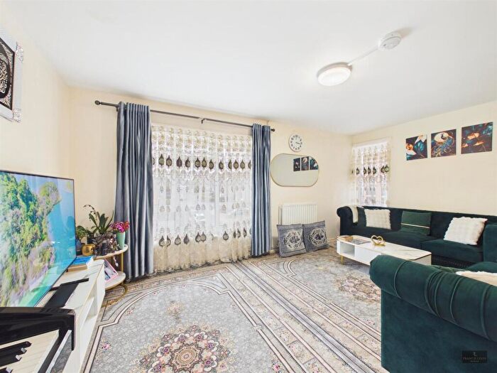 House To Rent In King Arthurs Road, Exeter, EX4