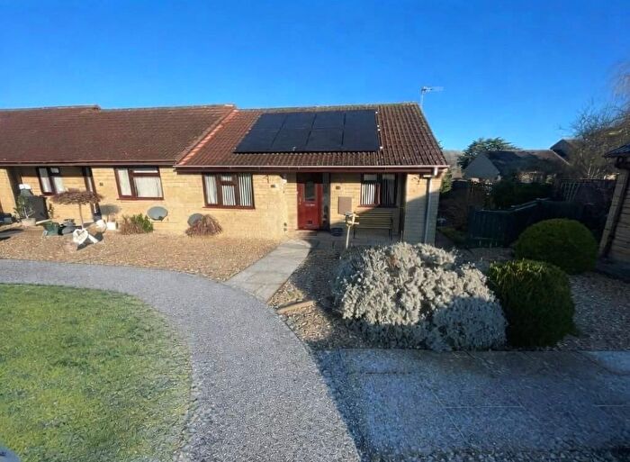 2 Bedroom Terraced Bungalow For Sale In Orchard Rise, Crewkerne, TA18