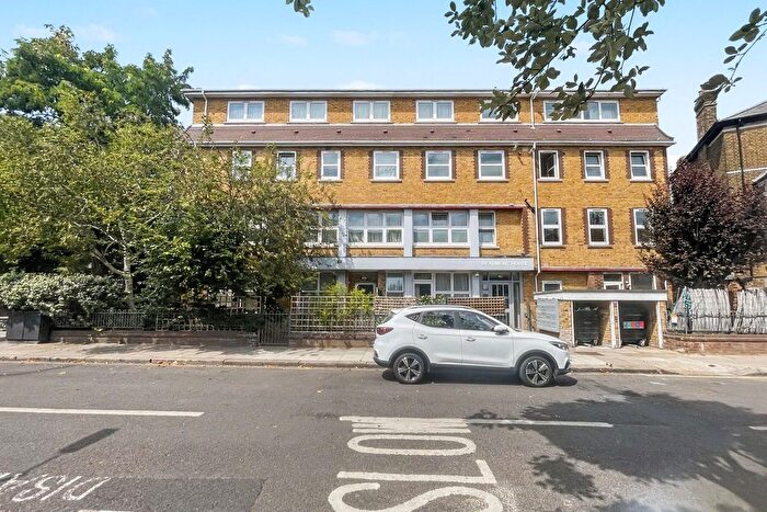 1 Bedroom Flat For Sale In Fernhead Road, London, W9