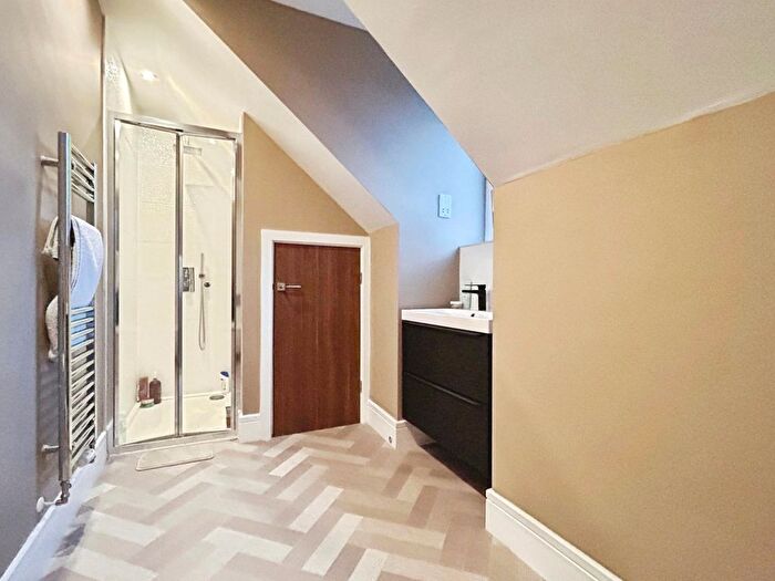 4 Bedroom Semi Detached House For Sale In Skylark View, Wath-Upon_Dearne, Rotherham, S63