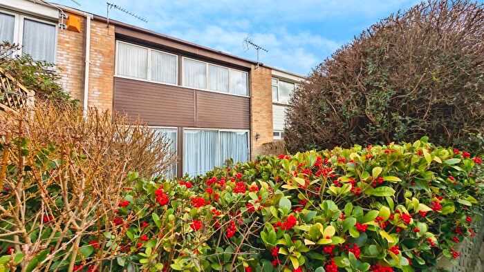 3 Bedroom Terraced House For Sale In Trendlewood Park, Bristol, BS16