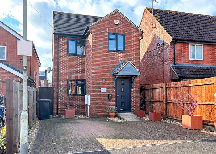 3 Bedroom Detached House For Sale In North Road, Gloucester, GL1