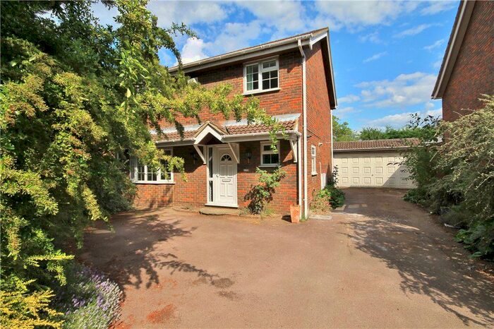 4 Bedroom Detached House To Rent In London Road, Guildford, Surrey, GU4