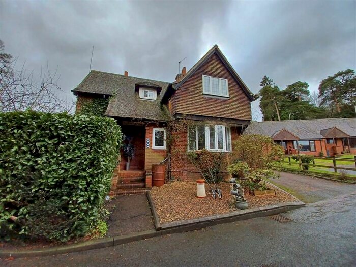 3 Bedroom Detached House To Rent In High Street, Hampton-in-Arden, Solihull, B92