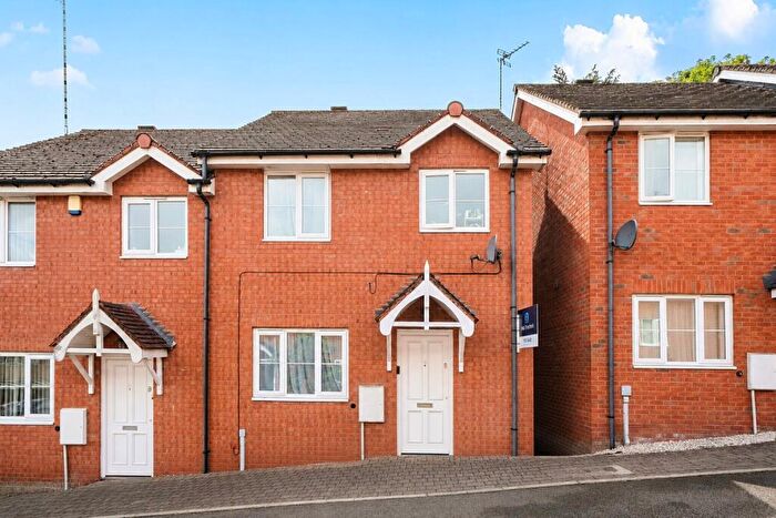 3 Bedroom Semi-Detached House For Sale In Vicarage Grove, Acocks Green, Birmingham, West Midlands, B27