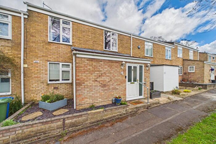 3 Bedroom Terraced House For Sale In Cottesmore, Bracknell, Berkshire, RG12
