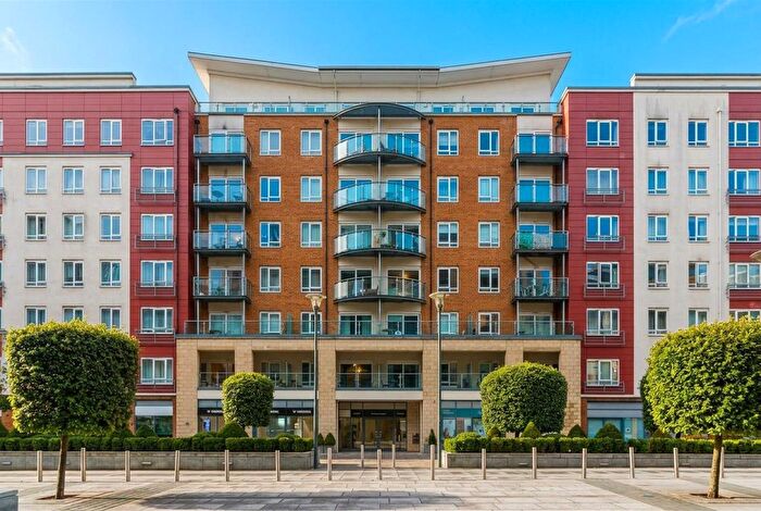 1 Bedroom Flat For Sale In Boulevard Drive, London, NW9