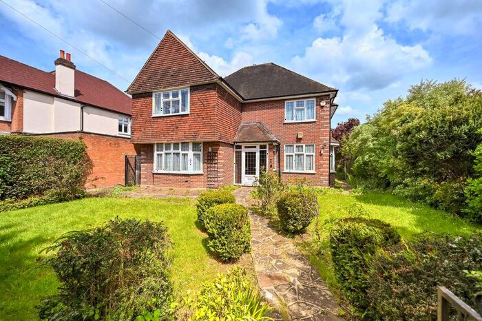 5 Bedroom Bungalow To Rent In Coombe Lane West, Coombe, Kingston Upon Thames, KT2