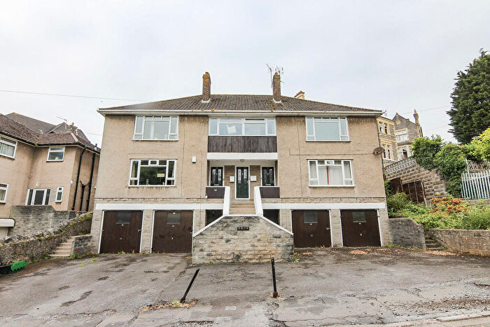 2 Bedroom Apartment For Sale In Arundell Road, Weston-super-Mare, BS23