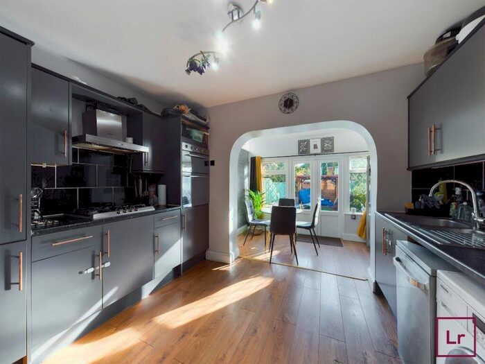 3 Bedroom Semi-Detached House To Rent In Clyfford Road, Ruislip, HA4