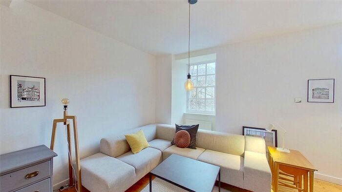 1 Bedroom Flat To Rent In Coinyie House Close, Edinburgh, EH1
