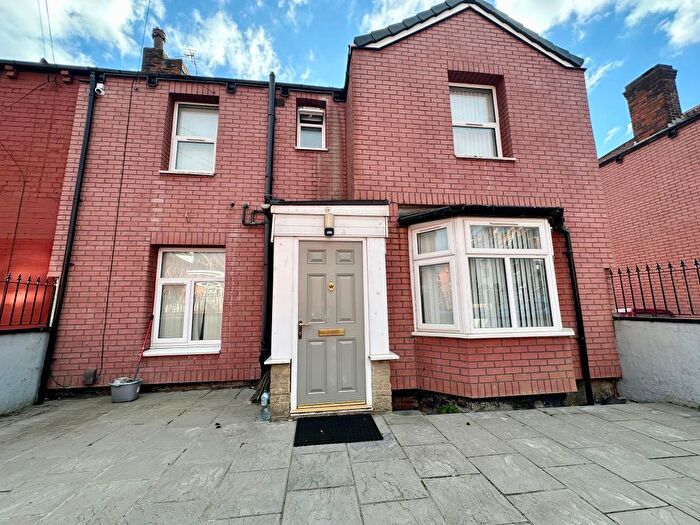 4 Bedroom Property To Rent In Nowell Street, Leeds, LS9