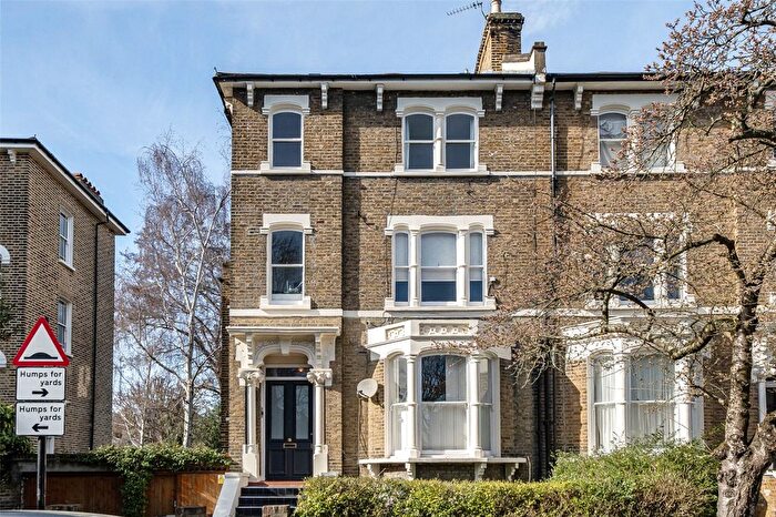 2 Bedroom Flat For Sale In Tressillian Road, London, SE4
