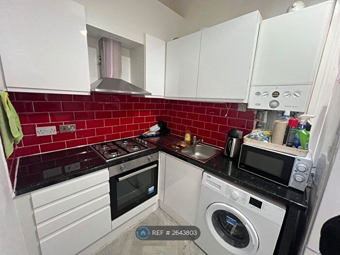 1 Bedroom Flat To Rent In Eglinton Hill, London, SE18