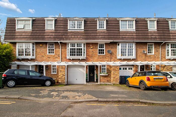 4 Bedroom Town House For Sale In Mansard Close, Pinner, HA5